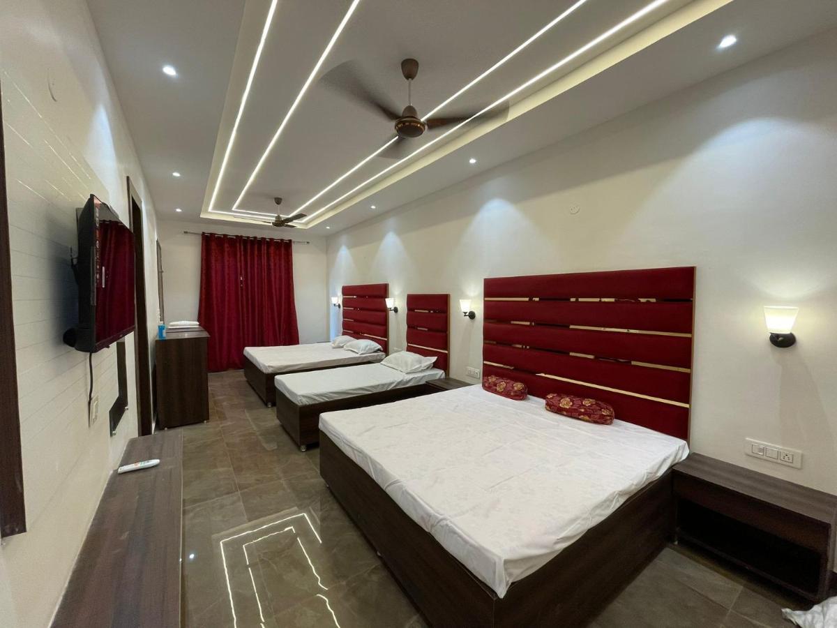 The Bubbles Bed & Breakfast Amritsar Bagian luar foto