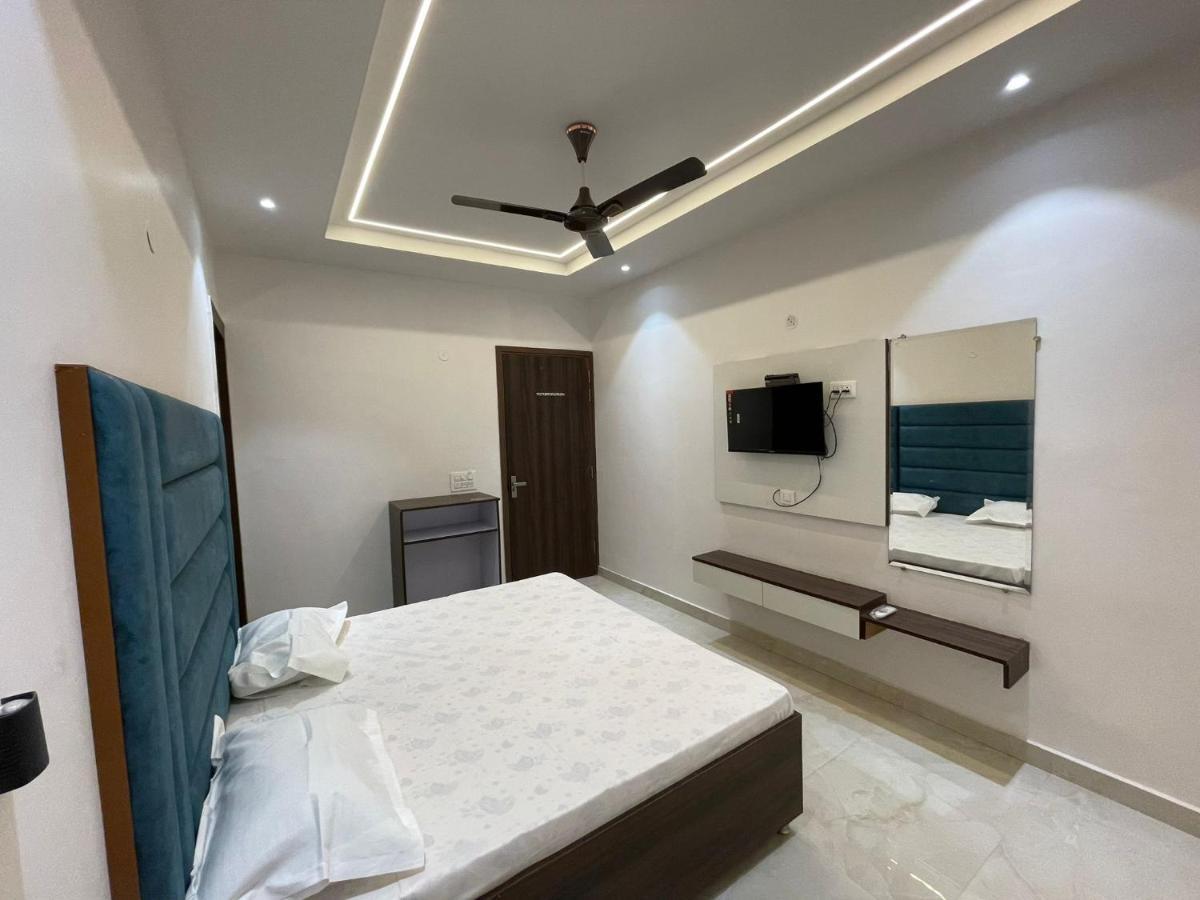 The Bubbles Bed & Breakfast Amritsar Bagian luar foto
