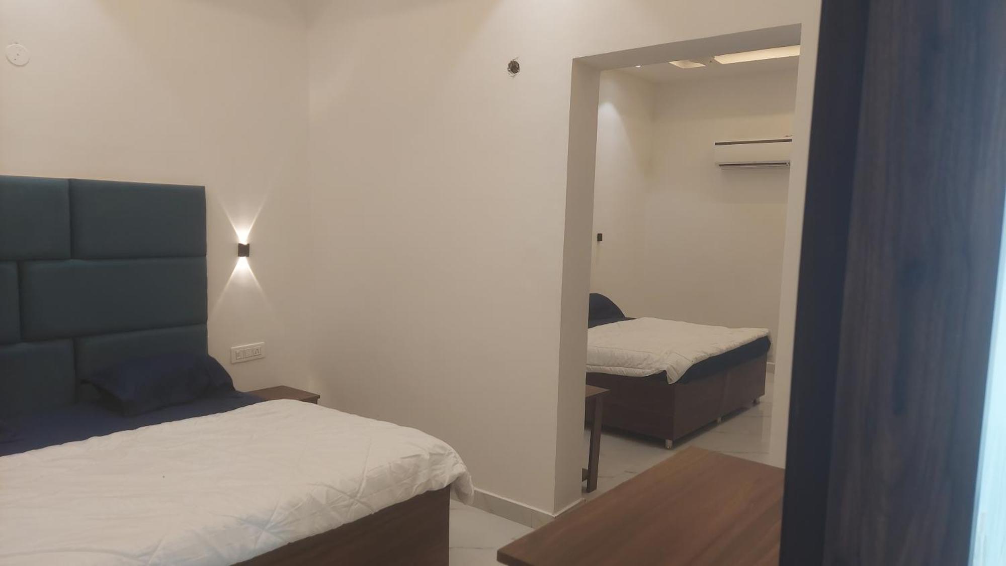 The Bubbles Bed & Breakfast Amritsar Bagian luar foto
